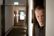 Rayk (Martin Wißner) zweifelt an sich selbst. Kann er ein Mörder sein?