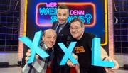 Superhirn Bernhard Hoecker (li.) und Quizmaster Elton (re.) und Kai Pflaume (Mitte).