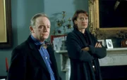Dominic Jones (Bruce Alexander) und Jennifer Carter (Haydn Gwynne).