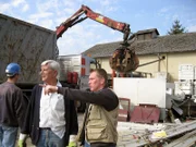 Trödelexperte Otto (re.) findet in Walter einen widerspenstigen Supersammler, bei dem er alle Kniffe anwenden muss.