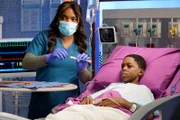 Chicago Med Staffel 6 Folge 4 Marlyne Barrett als Maggie Lockwood, Christopher Farrar als Auggie