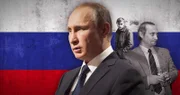 Putins Karriere beginnt als Offizier des KGB. In Moskau wird er später Direktor des Inlandsgeheimdienstes FSB und enger Vertrauter von Boris Jelzin, der ihn zu seinem Nachfolger ernennt. Das russische Volk wünscht sich als Präsidenten eine Art James Bond.