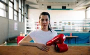 Als Kind war Dilar Kisikyol (33) kompliziert und antriebslos. Als sie mit 16 Jahren mit dem Boxen begann, änderte sich ihr Leben schlagartig.