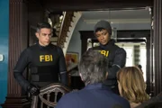 FBI SA Stuart Scola (John Boyd, l.); FBI SA Tiffany Wallace (Katherine Renee Kane, r.)