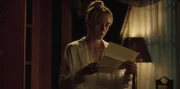 Lucile (Evelyne Brochu)