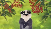 Edmund ist begeistert, er hat wunderschöne Holunderbeeren für die Kinder gefunden.