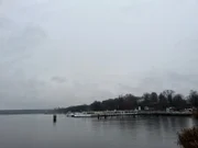 Der Film über den jüdischen Berliner Bankier James von Bleichröder (1859 bis 1937) beginnt am Großen Wannsee.