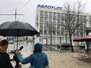 Am Berliner Prachtboulevard Unter den Linden stand einst das jüdische Bankhaus Bleichröder. Heute ist/war dort eine Filiale der russischen Fluglinie Aeroflot.