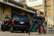 (v.l.n.r.) Special Agent Maggie Bell (Missy Peregrym); Special Agent Stuart Scola (John Boyd); Special Agent Omar Adom 'OA' Zid (Zeeko Zaki)
