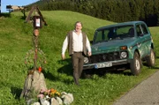 Bergbauer Lorenz Huber (Max Herbrechter) hofft, endlich seine Schuld hinter sich lassen zu können.