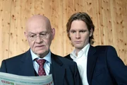 (v.li.): Ignaz Kirchner (Karl Gloger), Kai Ivo Baulitz (Markus Gloger).
