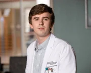 Dr. Shaun Murphy (Freddie Highmore)