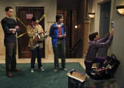 Als Sheldon und Leonard nach einem gemeinsamen Essen mit Raj und Howard in ihre Wohnung zurückkommen, müssen sie leider feststellen, dass eingebrochen worden ist ...