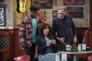 (v.l.n.r.) Franco Wicks (Jermaine Fowler); Randy DeLuca (Katey Sagal); Arthur Przybyszweski (Judd Hirsch)