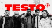 ARD Degeto TESTO, Folge 1, "Habibi", am Freitag (02.02.24) um 22:20 Uhr im ERSTEN, ab Freitag (02.02.24) in der ARD MEDIATHEK Keyvisual/Titelbild - V. li. n. re.: „Mastermind” Keko (Kida Khodr Ramadan) führt die Bande mit Barro (Veysel Gelin), Kongo (Mortel Jovete), Pepsi (Stipe Erceg) und Stulle (Frederick Lau) an .