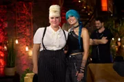 L - R: Nicole Bernegger, Kings Elliot