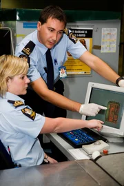 Das Team der Border Patrol Neuseeland bei der Arbeit.  +++