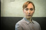 Alice (Hattie Morahan)