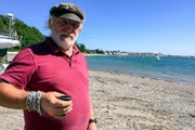 Stan Zalot ist vor 20 Jahren in Rente gegangen, doch an aufgeben ist nicht zu denken - dafür liebt er die Arbeit am Hafen einfach zu sehr.