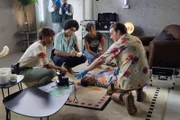 (v.l.n.r.) Mélissa Sainte-Rose (Sonia Rolland); Aurélien Charlery (Julien Béramis); Gaëlle Crivelli (Béatrice de la Boulaye); Philippe Dorian (Valentin Papoudof)