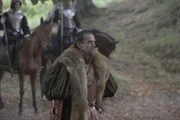 Die Belagerung von Boulogne erweist sich als eine lange, schwierige und kostspielige Militäraktion. Unter der Führung von Henry VIII. (Jonathan Rhys Meyers, vorne) gelingt es dem Earl von Surrey und seinen Männern, in die französische Burg bei Boulogne durchzudringen ...
