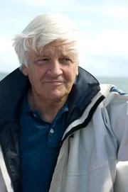 Der Regisseur Jacques Perrin tauchte für "Unsere Ozeane" in die Tiefen der Weltmeere hinab. Knapp zehn Jahre hat er mit seinem Team intensiv und mit großem technischem Aufwand an dem Film gearbeitet.