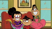 Frida bringt Ronnie Anne einen traditionellen Tanz bei.  +++