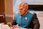 Lt. Cmdr. Bortus (Peter Macon)