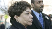 Lt. Anita Van Buren (S. Epatha Merkerson) und Detective Ed Green (Jesse L. Martin) müssen verschiedene Brandanschläge auf Kirchen aufklären, bei denen sogar ein Mensch ums Leben kam.