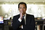 Während der Ermittlungen im Fall des ehemaligen britischen Geheimagenten, erfährt Tony (Michael Weatherly) Neuigkeiten, die sein Leben verändern werden ...