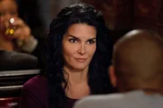NELLA FOTO: ANGIE HARMON (DETECTIVE JANE RIZZOLI)