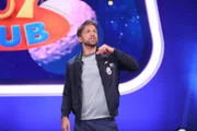 Moderator Florian kündigt das nächste Spiel an. Die Teams sind schon ganz gespannt, wer diese Runde wohl für sich entscheiden wird.