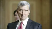McCoy (Sam Waterston) klagt den ehemaligen Profi-Baseball-Spieler Lange wegen Mordes an der Verlegerin an, doch alle halten diesen Schritt für McCoys Rache wegen des damals gegen Lange verlorenen Prozesses. (hi. Alana De La Garza als Connie Rubirosa)