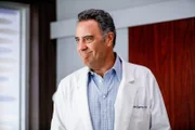 Douglas Fogerty (Brad Garrett)
