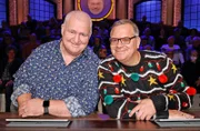 Rateteam-Kapitän Elton (r.) und der Komiker, Schauspieler und Synchronsprecher Markus Maria Profitlich (l.) bilden ein Rateteam.