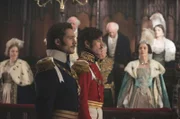 Prinz Ernest (David Oakes) und Prinz Albert (Tom Hughes).