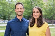 Das Moderatorenteam: Fero Andersen und Veronika Keller.