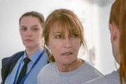 Kann nicht glauben, dass sie unter Mordverdacht steht: Harry Wild (Jane Seymour, M.).