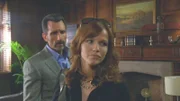 Ron Hemmings (Wass Stevens) ist bestürzt: Elaine Bewliss (Alexa Havins) beendet die Affäre mit ihm.