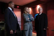 (v.l.n.r.) Leon Vance (Rocky Carroll); Jack Sloane (Maria Bello); Leroy Jethro Gibbs (Mark Harmon)
