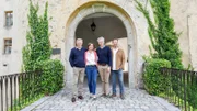 (v.li.): Franz Spiegelfeld, Johanna Spiegelfeld, Johann-Philipp Spiegelfeld und Leopold Spiegelfeld.
