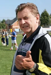 Lukas Resetarits (Rainer Kovacic).