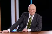 NZZ Standpunkte Es türmen sich die Lebenslügen Roger de Weck, Schweizer Publizist und ehemaliger Generaldirektor der SRG