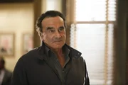 Ein alter Bekannter: Vincent (Dan Hedaya) verlässt das Zeugenschutzprogramm, um seinem ehemaligen Boss ein Alibi zu geben. Wird Anwältin Erin den wahren Mörder Greens jetzt noch überführen können?