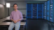 Eric Mayer besucht das Faktenchecker-Team der "ZDFheute".
