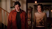 Xander (Nicholas Brendon, l.); Anya (Emma Caufield, r.)