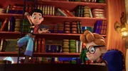 In der Schiffsbibliothek schreiben Finn und Alexander einen gefälschten Brief für ihre Klassenkameradin Zoe.