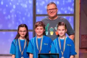 Das blaue Rateteam aus Alzey/Deutschland freut sich über den spannenden Quiztag bei "1, 2 oder 3".