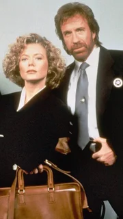 Cordell Walker (Chuck Norris) und Alexandra "Alex" Cahill (Sheree J. Wilson)