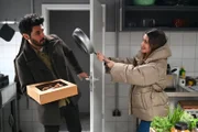 Nathalie (Amrei Haardt) kapiert fassungslos, dass Valea nicht vorhatte, mit Matteo (Riccardo Angelini) zu reden.